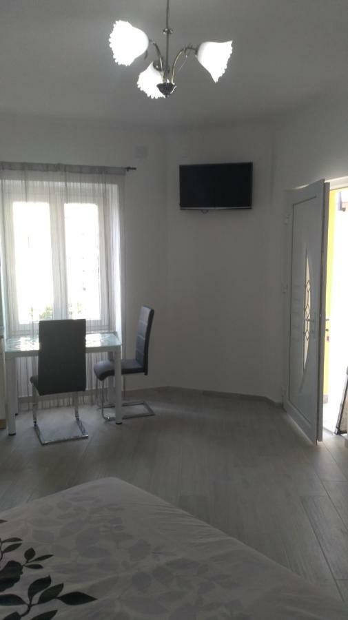 Studio Novi Vinodolski Ngoại thất bức ảnh