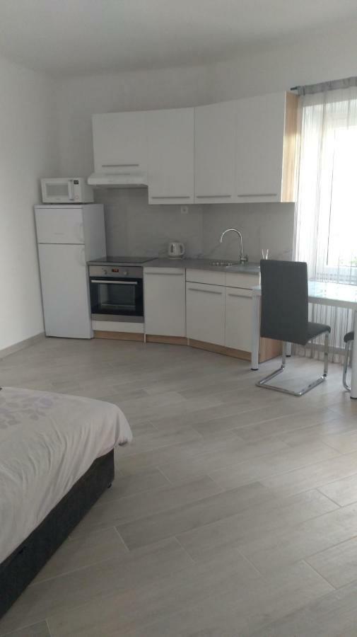 Studio Novi Vinodolski Ngoại thất bức ảnh
